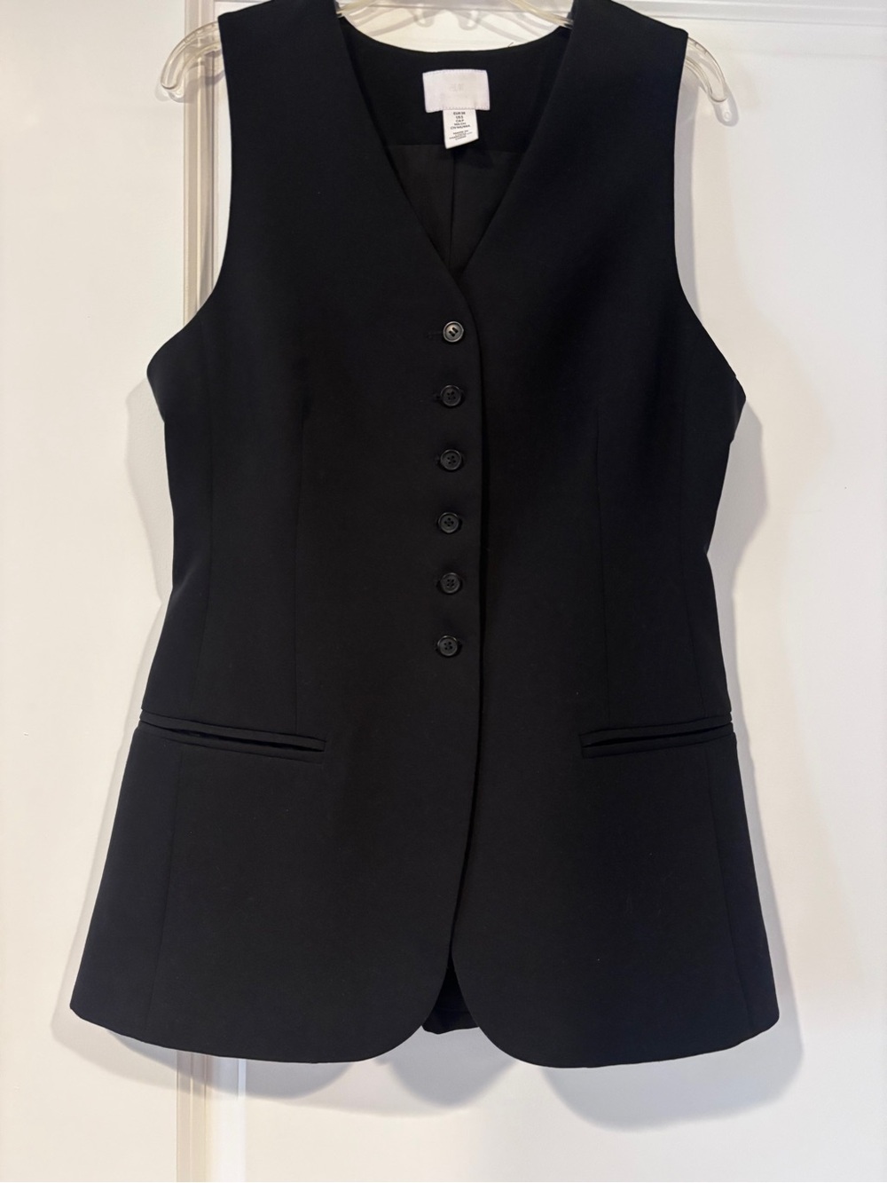 H&M Fitted Black Button Down Vest